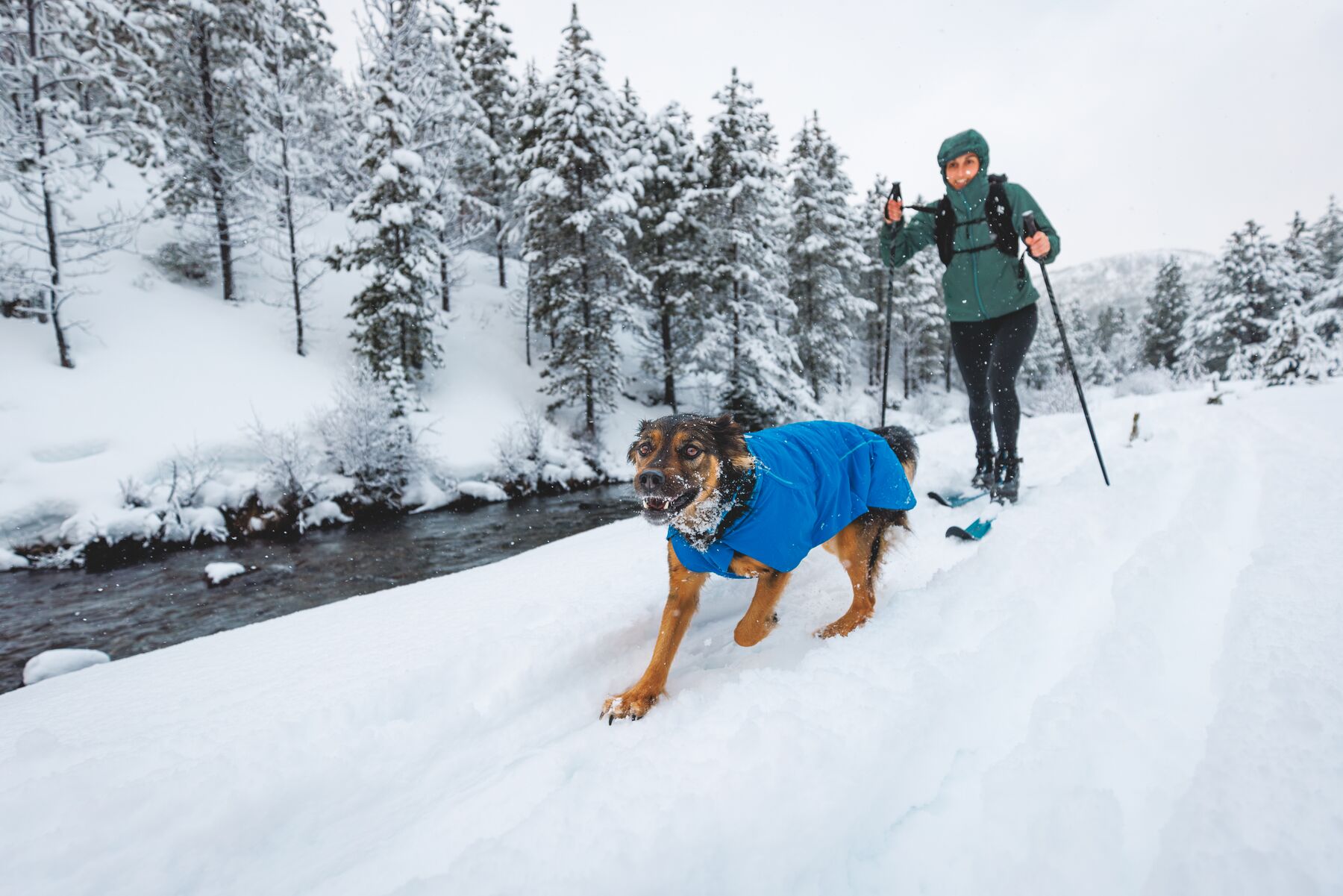 Web JPG-0571_Vert-Jacket_Blue-Pool_Tumalo-Falls_GUWO-19